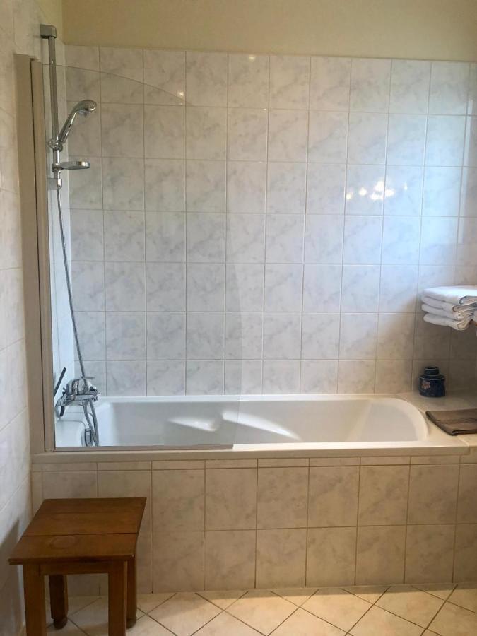 L'Instant Present Bed and Breakfast Pacy-sur-Armancon Buitenkant foto